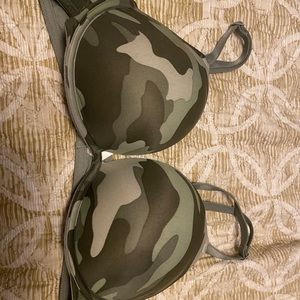 COPY - Victoria’s Secret PINK bra